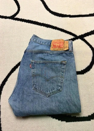 Jean Levi’s 501 Droit W36 L32 Bleu J15025, marque: Levi's, état: Très bon état, taille: W36 | FR 46, 27,00 €, 29,05 € Protection acheteurs (Pro) incluse