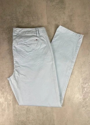 Chino Tommy Hilfiger Taille FR44 W34 L30 (Réf:598), marque: Tommy Hilfiger, état: Très bon état, taille: W34 | FR 44, 16,50 €, 18,03 € Protection acheteurs (Pro) incluse