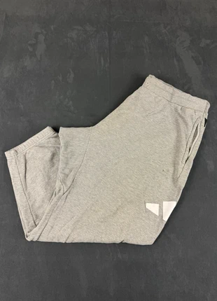 Pantaloni Adidas Uomo 2XL – Grigio Sportivo con Logo 👟, marque: adidas, état: Neuf sans étiquette, taille: XXL, 7,00 €, 8,05 € Protection acheteurs incluse