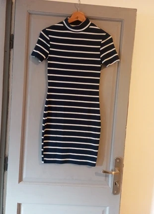 Robe courte moulante marinière, marca: Boutique Parisienne, estado: Muito bom, tamanho: S / 36 / 8, €3.00, €3.85 inclui Proteção do Comprador
