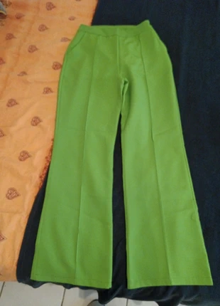 Pantalon femme taille S/M, marque: Made In Italy, état: Très bon état, taille: M / 38 / 10, 3,00 €, 3,85 € Protection acheteurs incluse