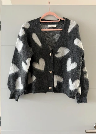 Gilet en maille gris, marque: rem, état: Très bon état, taille: Taille unique, 15,00 €, 16,45 € Protection acheteurs incluse