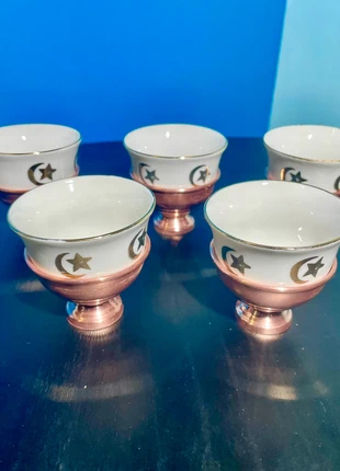 Service oriental vintage, 5 bols + 5 repose-bols en cuivre année 70/80, marque: sans marque, état: Bon état, 12,00 €, 13,30 € Protection acheteurs incluse