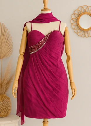 Magnifique robe de soirée  taille M, état: Très bon état, taille: M / 38 / 10, 45,00 €, 47,95 € Protection acheteurs incluse