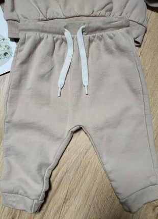 Ensemble 2 pièces jogging, brand: Kiabi, condizioni: Ottime, taglia: 3-6 mesi / 62 cm, €1.50, €2.28 include la Protezione acquisti