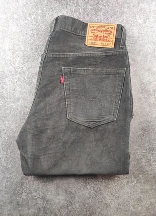 Levi’s 559 Corduroy velours côtelé gris W34 L30, marque: Levi's, état: Très bon état, taille: W34 | FR 44, 29,00 €, 31,15 € Protection acheteurs incluse