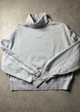 Crop sweat col roulé Calvin Klein Jeans S très bon état, marca: Calvin Klein, estado: Muy bueno, tamaño: S / 36 / 8, 10,00 €, 11,20 € Protección al comprador incluida