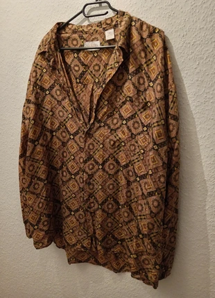 Summa Vintage Bluse Braun Muster Seide, brand: Vintage Dressing, condizioni: Ottime, taglia: L / IT 44 / EU 40, €12.00, €13.30 include la Protezione acquisti