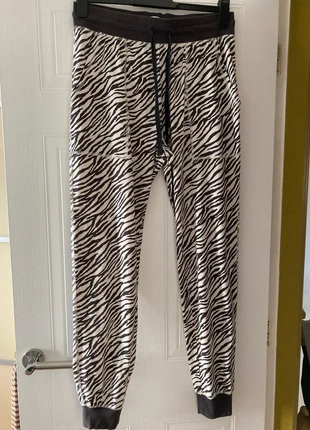 Next Zebra Print Joggers – Size M – 100% Cotton, brand: Next, condition: Good, size: M / UK 12-14, £2.00, £2.80 includes Buyer Protection