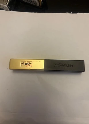 The slim rouge à lèvres de luxe rouge pur couture neuf, marque: Saint Laurent, état: Neuf avec étiquette, 20,00 €, 21,70 € Protection acheteurs incluse