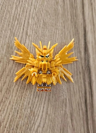 Minifigurine Mecha / Robot ailé or (compatible Lego), staat: Heel goed, maat: Universeel, € 5,90, € 6,90 inclusief Kopersbescherming Pro