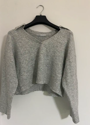 Bershka - maglione grigio, brand: Bershka, condizioni: Ottime, taglia: S / IT 40 / EU 36, €8.50, €9.63 include la Protezione acquisti