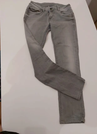 Pepe grigi, merk: Pepe Jeans, staat: Heel goed, maat: S / 36 / 8, € 8,00, € 9,10 inclusief Kopersbescherming