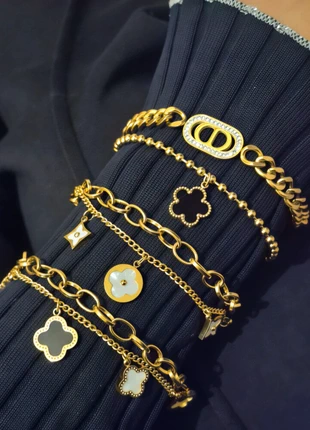 Bracelet dorée en acier inoxydable avec pampilles, brand: Tendance, condition: Very good, €14.00, €15.40 includes Buyer Protection