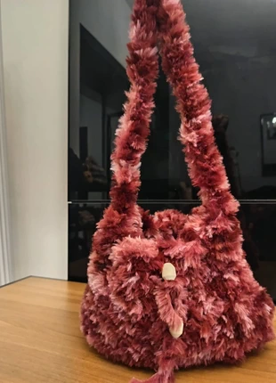 Borsa handmade eco- pelliccia e fettuccia, marca: Vintage Dressing, estado: Nuevo sin etiquetas, 34,90 €, 37,35 € Protección al comprador incluida