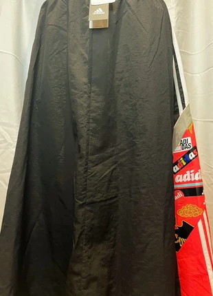 Jupe Pakaian Adidas recyclée, brand: adidas, condition: New with tags, size: L / 40 / 12, €45.00, €47.95 includes Buyer Protection