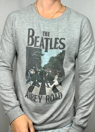 Pull Gris The Beatles Abbey Road, marque: The Beatles, état: Très bon état, taille: M, 10,00 €, 11,20 € Protection acheteurs (Pro) incluse