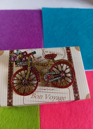 Broche avec la boîte, marca: Broche.fr, estado: Muito bom, €5.00, €5.95 inclui Proteção do Comprador Pro