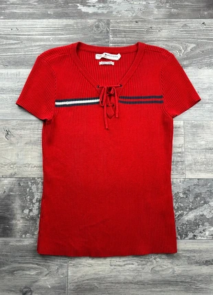 T-shirt épais Tommy Hilfiger Rouge taille L, brand: Tommy Hilfiger, condition: Good, size: L / 40 / 12, €6.00, €7.00 includes Buyer Protection Pro
