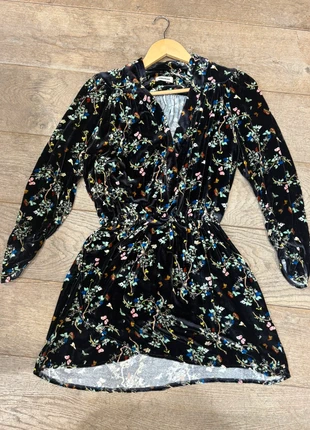 robe zadig & voltaire, marke: Zadig & Voltaire, zustand: Sehr gut, größe: XS / 34 / 6, 30,00 €, 32,20 € inklusive Vinted-Käuferschutz