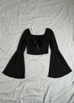 Top Noir Manches Longues Évasées à Nœud Style Gothique Vintage Y2K, brand: Vintage Dressing, condition: Very good, size: M / 38 / 10, €29.99, €32.19 includes Buyer Protection
