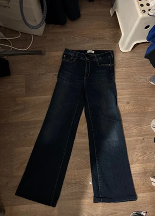 Jean212 jpp flare pulp high flare, marque: Le Temps des Cerises, état: Neuf sans étiquette, taille: L / 40 / 12, 45,00 €, 47,95 € Protection acheteurs incluse