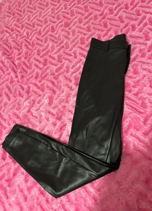 Pantalon simili cuir Zara élégant noir, brand: Zara, condition: Very good, size: M / 38 / 10, €10.00, €11.20 includes Buyer Protection