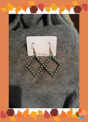 Boucles d’oreilles pendantes – Losanges turquoise & doré – Neuves avec étiquette, marke: loccasstylee, zustand: Neu, mit Etikett, 2,50 €, 3,33 € inklusive Vinted-Käuferschutz