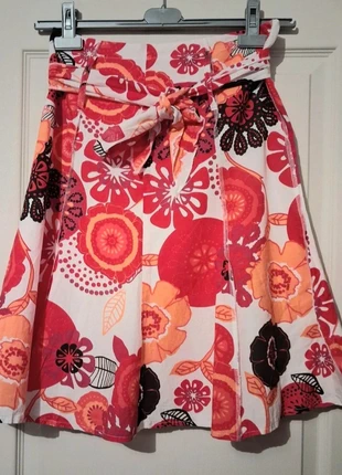 Jupe évasé taille 36, marque: Cache Cache, état: Très bon état, taille: S / 36 / 8, 3,50 €, 4,38 € Protection acheteurs incluse