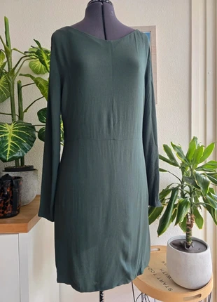 Robe vert sapin manches longues coupe droite - American Vintage - taille L - 40, brand: American Vintage, condition: Very good, size: L / 40 / 12, €20.00, €21.70 includes Buyer Protection