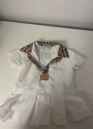 Burberry babydress, brand: Burberry, condizioni: Ottime, taglia: 6-9 mesi / 68 cm, €60.00, €63.70 include la Protezione acquisti