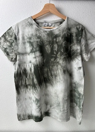 FB Sister Tie-Dye T-Shirt XL – Grün/Grau Batik-Optik, Oversize Look, marque: FB Sister, état: Très bon état, taille: XL / 42 / 14, 9,00 €, 10,15 € Protection acheteurs incluse