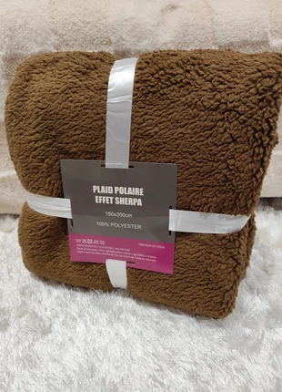 Grand plaid polaire effet sherpa 150 x 200 cm neuf, brand: boutique On S'destock, condizioni: Nuovo con cartellino, taglia: 150 x 200 cm, €16.00, €17.50 include la Protezione acquisti Pro