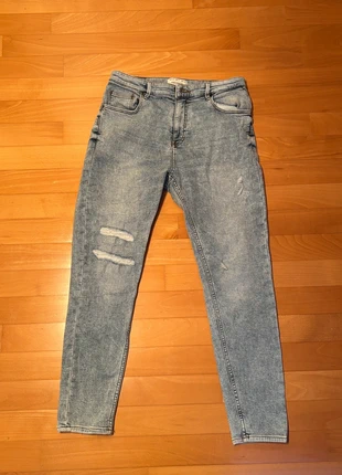 Jeans Pull&Bear originali | colore blu chiaro | taglia Eur42, marque: Pull & Bear, état: Neuf sans étiquette, taille: W42 | FR 52, 10,00 €, 11,20 € Protection acheteurs incluse