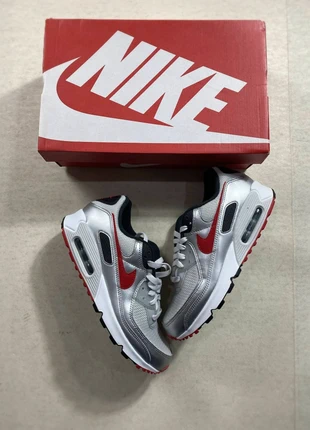 👟 Nike Air Max 90 Photon Dust / University Red – Neuf avec boîte – Taille 42 (US 8.5), brand: Nike, condition: New with tags, size: 42, €112.50, €118.83 includes Buyer Protection