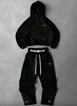 Ensemble jogging Y2K noir "Dream" broderies streetwear, marque: y2k, état: Neuf sans étiquette, taille: M, 60,00 €, 63,70 € Protection acheteurs incluse