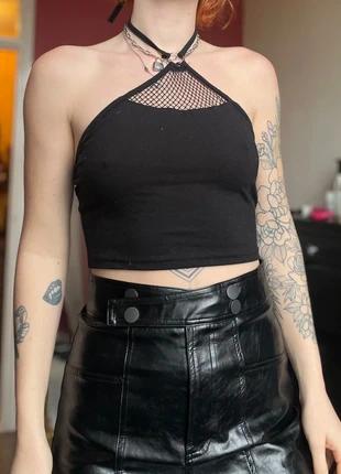 Fishnet halter top, brand: OOTD, condizioni: Ottime, taglia: M / IT 42 / EU 38, €4.99, €5.94 include la Protezione acquisti