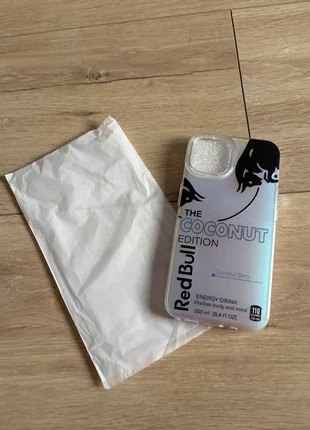 Coque iPhone 13 Red Bull • Noire & Holographique • État Neuf, marque: Concept, état: Neuf avec étiquette, 5,00 €, 5,95 € Protection acheteurs incluse