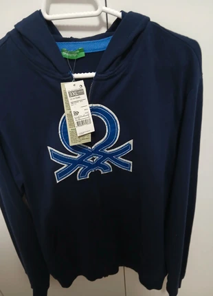 Sudadera de cremallera con gorro de Benetton 13 años., marque: Benetton, état: Neuf avec étiquette, taille: 13 ans / 158 cm, 11,00 €, 12,25 € Protection acheteurs incluse