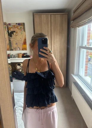 pretty 2000s vintage hollister ruffled top, condition: Very good, size: S / UK 8-10, £20.00, £21.70 includes Buyer Protection