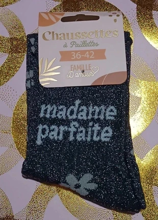 Chaussettes à paillettes "Madame Parfaite" Irréprochable, brillante et (presque) modeste, marque: STC, état: Neuf avec étiquette, taille: Taille unique, 4,90 €, 5,85 € Protection acheteurs (Pro) incluse