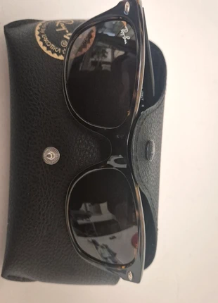 Ray ban, merk: Ray-Ban, staat: Heel goed, € 25,00, € 26,95 inclusief Kopersbescherming