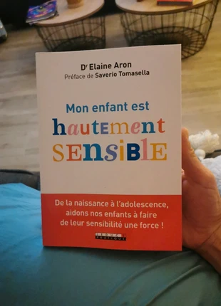 Livre mon enfant est hautement sensible, état: Très bon état, 7,00 €, 8,05 € Protection acheteurs incluse