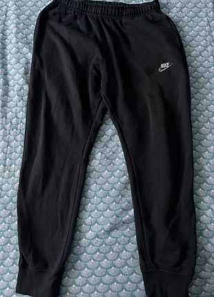 Bas Nike noir Nike Club Fleece, marque: Nike, état: Neuf sans étiquette, taille: L, 20,00 €, 21,70 € Protection acheteurs incluse