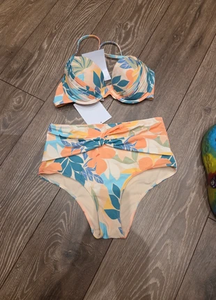 Womens flower print bikini size 12 34c new, brand: Sample, condition: New with tags, size: M / UK 12-14, £9.99, £11.19 includes Buyer Protection