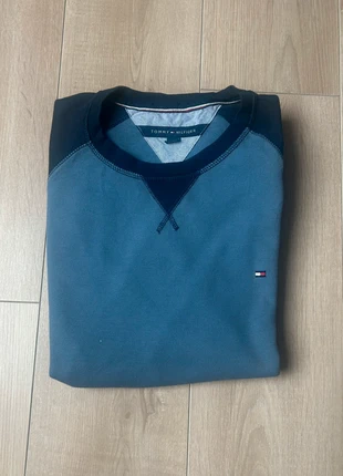 Pull tommy bleu taille XXL, marke: Tommy Hilfiger, zustand: Sehr gut, größe: XXL, 15,00 €, 16,45 € inklusive Vinted-Käuferschutz