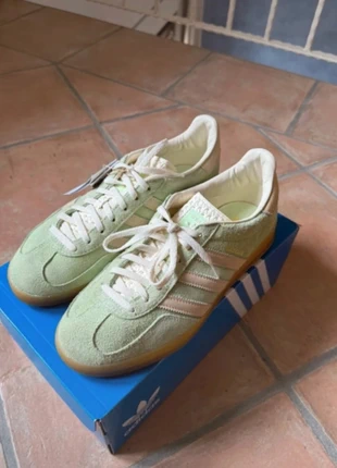 Adidas Gazzelle, marke: adidas, zustand: Neu, mit Etikett, größe: 42, 70,00 €, 74,20 € inklusive Vinted-Käuferschutz
