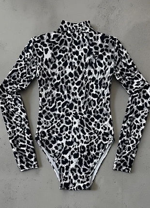 Body Col Roulé Imprimé Léopard – Style Y2K & Ajusté, marke: Parfait, zustand: Sehr gut, größe: S / 36 / 8, 30,00 €, 32,20 € inklusive Vinted-Käuferschutz