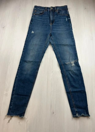 Jeans Femme Coupe Skinny Bleu Marine Stradivarius Taille 36, marque: Stradivarius, état: Très bon état, taille: S / 36 / 8, 3,50 €, 4,38 € Protection acheteurs (Pro) incluse
