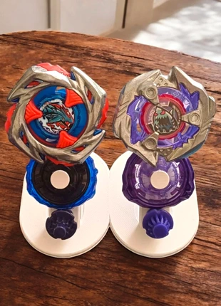 Stand per Beyblade X, marke: Beyblade, zustand: Neu, 4,00 €, 4,90 € inklusive Vinted-Käuferschutz